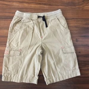 Beautiful Cargo Boys shorts.